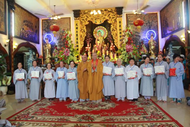 TPHCM: Lễ tổng kết khóa tu 9 đóa sen dâng Phật lần thứ 10