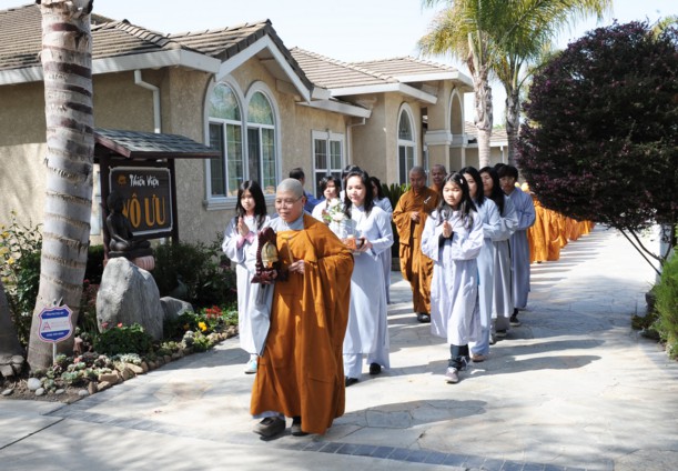 Hoa Kỳ: Lễ Phật đản các chùa miền bắc California