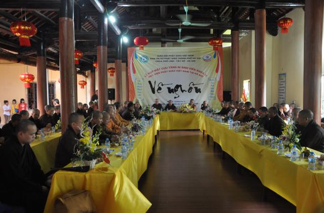 Hà Nội: Lễ họp mặt cựu Tăng Ni sinh viên khóa III HVPG VN tại Hà Nội