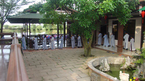 Tp Hcm Khoa Tu Chanh Niem Chua Lien Tri