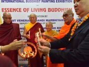 Đại học Subharti khai mạc triển lãm ” Tinh hoa Phật giáo sống động “