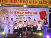 Đà Nẵng: Chùa An Phước tặng học bổng cho học sinh nghèo
