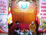 Bà Nguyễn Thúy Anh – Chủ nhiệm Ủy ban về các vấn đề xã hội của Quốc hội đến chúc Tết Văn phòng trung ương Giáo hội Phật giáo Việt Nam.