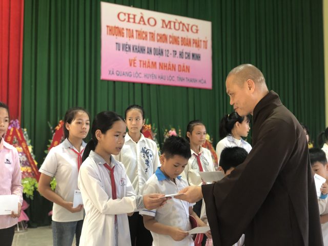 banvan hoa tu thien (3)