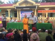 Quảng Trị: Ni giới Hệ phái Khất sĩ tặng quà đến đồng bào dân tộc huyện Hướng Hoá