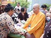 Trưởng lão Hòa thượng Thích Viên Giác luôn hướng về người nghèo