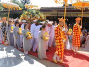 Lâm Đồng : Cung thỉnh kim quan HT. Thích Tánh Hải nhập bảo tháp