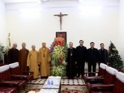 Hà Nội:GHPGVN đến thăm chúc mừng đồng bào Công giáo ngày lễ Giáng sinh và chào đón năm mới 2020.