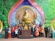 Hà Nội: Phật tử cúng dàng Kinh điển Tam Tạng Pāḷi – Việt tại chùa Bằng