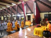 Hà Nội: Khoảnh khắc đón giao thừa tết Canh Tý tại chùa Hòa Phúc