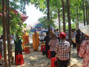 Bình Định: Chùa Phú Thọ phát quà trong tuần lễ Phật đản PL.2564