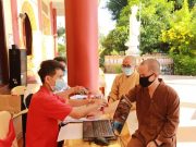Đồng Tháp: Tăng ni, Phật tử hiến máu nhân đạo trong mùa dịch covid