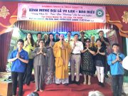 TP HCM : Chùa Nghệ Sĩ tặng quà – biểu diễn văn nghệ nhân mùa Vu lan Báo hiếu