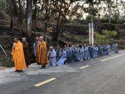 Quảng Ngãi: Tổ đình Thiên Ấn tổ chức khóa lễ Tam bộ nhất bái