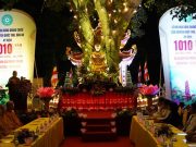Hà Nội: Lễ hội Hoa đăng quảng chiếu cầu nguyện quốc thái dân an tại chùa Trấn Quốc
