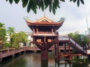 Có một ngôi chùa Một Cột giữa trời Nam