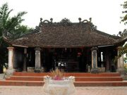 Bức tượng “Đầu người đội Phật” gần 1000 năm tuổi ở chùa Bà Bụt