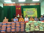 Phật giáo Lâm Đồng – về thăm bà con nghèo sau cơn bão Molave