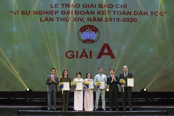 traogiaichocactacgiadoatgiaia_fcgd_frqq_9500f186