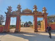 Đầu xuân ở chùa làng