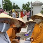 giúp đỡ phụ huynh, bà con (4)