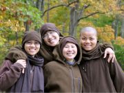 Nụ cười vô uý