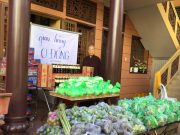TP.HCM: Chùa Bửu Quang (Q.Tân Phú) giúp đỡ bà con khó khăn trong thời gian giãn cách xã hội