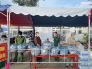 Trà Vinh: Chùa Phật Bửu thăm và tặng quà cho lực lượng chiến sỹ công an , quân đội, đội ngũ y bác sỹ