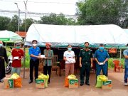 Bình Phước: Trao quà “trợ sức” đồng bào và Phật tử gặp khó, lan tỏa tình yêu đất nước