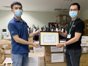 Bình Dương: Chùa Thiên Quang hỗ trợ trang thiết bị y tế phòng chống dịch COVID-19 đến các Bệnh viện TP.HCM