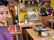 Scotland: Đức Đạt Lai Lạt Ma giúp gì cho quán cà phê ở Edinburgh?