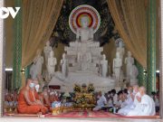 Chính phủ Campuchia khẩn cấp ra lệnh tạm dừng mọi hoạt động tôn giáo