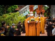 Cung thỉnh nhục thân Đại lão HT Thích Phổ Tuệ nhập kim quan