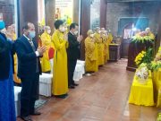 Cầu siêu cho các liệt sĩ và nạn nhân thiệt mạng trong vụ thảm sát bằng B52