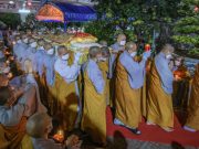 Lễ cung thỉnh nhục thân Ni trưởng Thích nữ Như Đức nhập kim quan