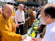 TP.HCM: Tặng 1000 phần quà đến bà con khó khăn do ảnh hưởng dịch covid-19