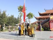 Thượng cờ Tổ quốc chào mừng Quốc khánh tại cơ sở tôn giáo ở Hà Tĩnh