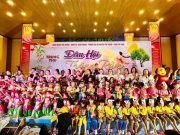 Nghệ An: Hàng ngàn học sinh tham dự Đêm Trung Thu tại Chùa Chí Linh