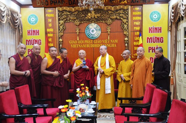 z4429899363272_67628f71515e2ed602d11fc61a3d2c1f