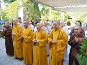 Hà Giang: Chư Tôn đức Ban Hoằng pháp TW và Ban Kinh tế tài chính TW dâng hương tưởng niệm tại Nghĩa trang Liệt sĩ quốc gia Vị Xuyên