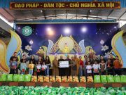 Đ ắ k l ắ k: Trao quà từ thiện tại chùa Hoa Nghiêm – huyện Cư M’’gar