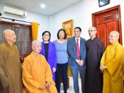 Đoàn Đại học Tây Lai (Hoa Kỳ) đảnh lễ Đức Pháp chủ, Viện trưởng Học viện
