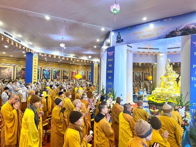 Lào Cai: Đại lễ cầu quốc thái dân an tại đỉnh thiêng Fansipan