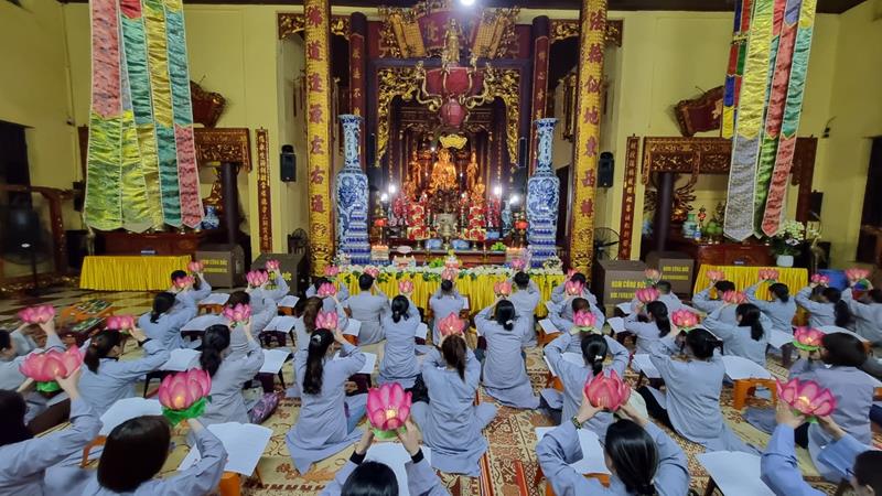 Hà Nội: CLB TTN Phật tử chùa Quán Sứ kỷ niệm lễ vía Đản sinh Bồ tát Quán Thế ÂM 19/2AL