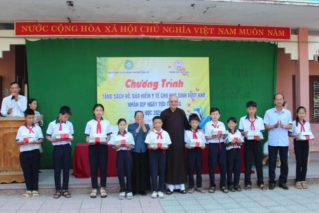 z5774361217664_8b14fe99cfbc02ed6e9c8839d8e798fa