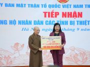 Tăng Ni, Phật tử Phật giáo Hà Nội chung tay cùng Mặt trận Tổ quốc thành phố chia sẻ khó khăn với nhân dân vùng lũ