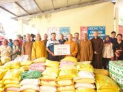 Phân ban Hoằng pháp đồng bào Dân tộc thiểu số trao tặng quà trị giá trên 500 triệu đồng cho 2 tỉnh Lào Cai và Phú Thọ
