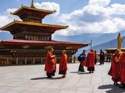 Các nhà sư Bhutan thử nghiệm công cụ AI để mở rộng kiến thức về Phật giáo