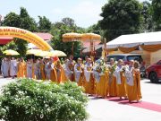 Tỳ-kheo-ni cầu thọ Chánh Pháp với Đại Tăng tại Đại Giới Đàn Đạt Pháp