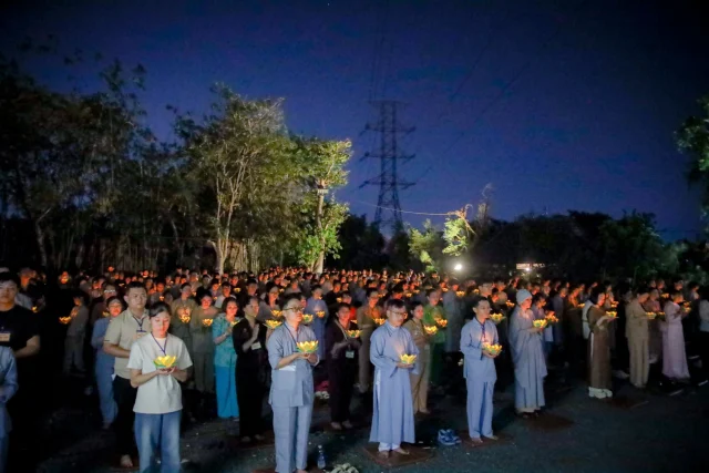 phat-tu1-17439940083011857109405